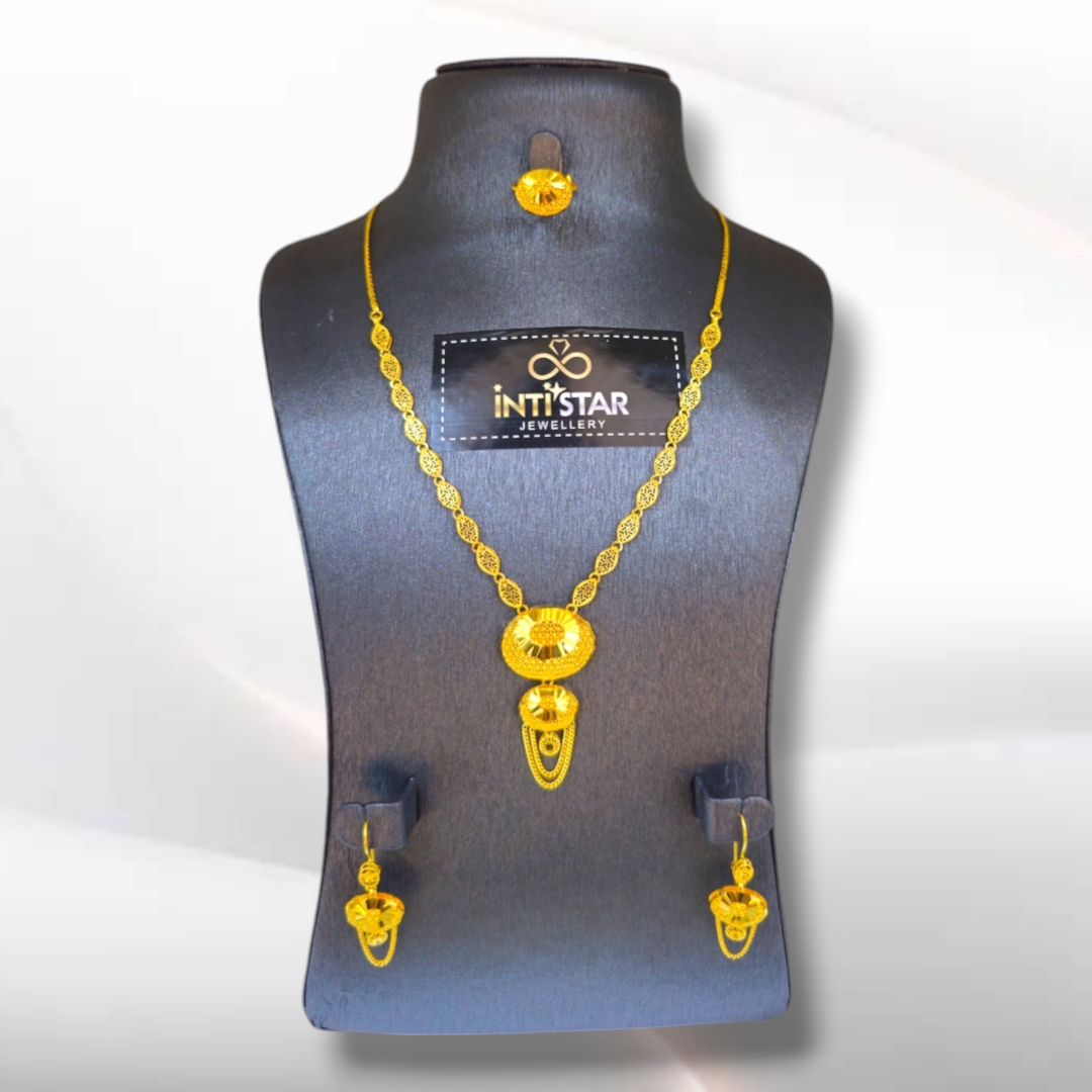 003 - Gold Jewellery Set