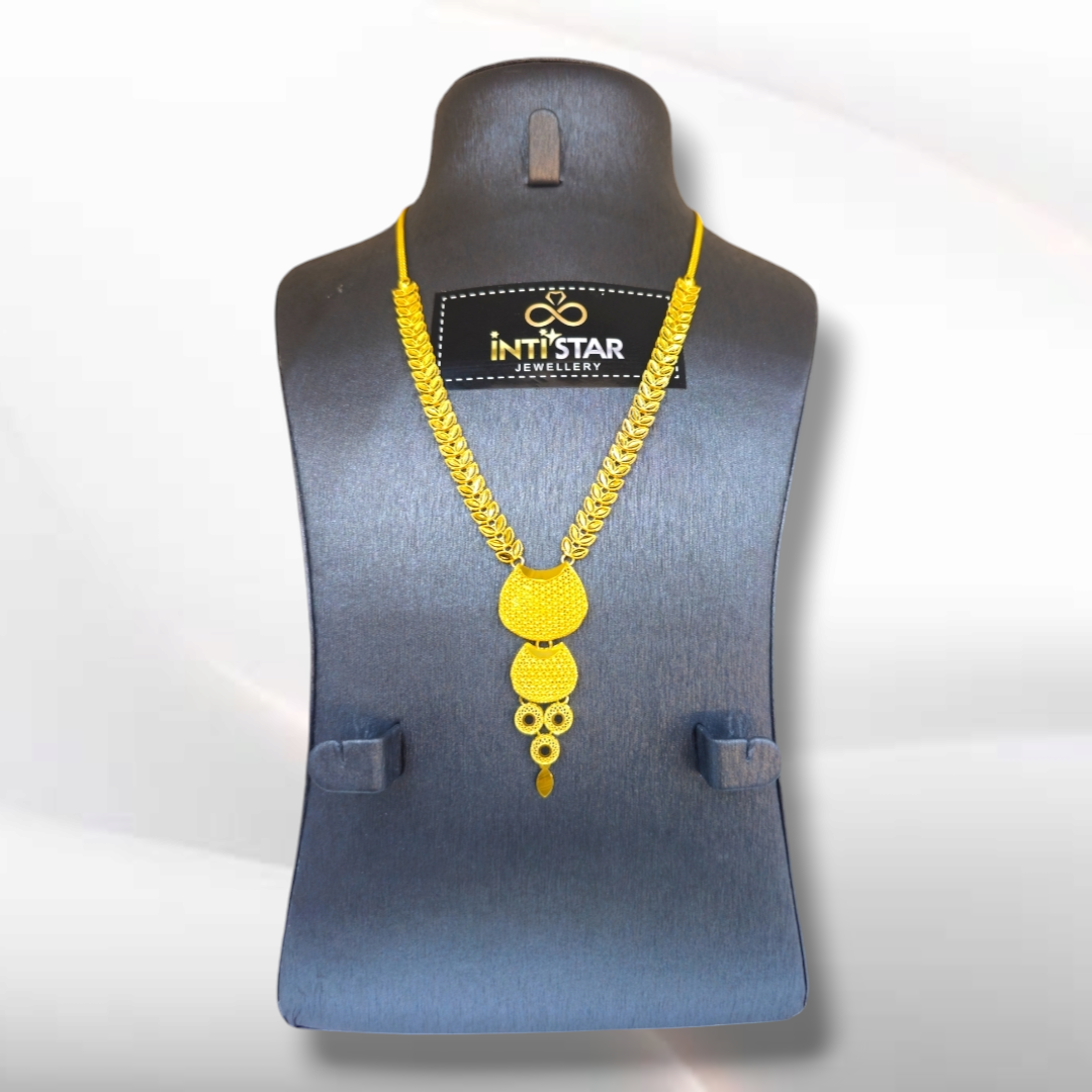 031 - Gold Jewellery Set