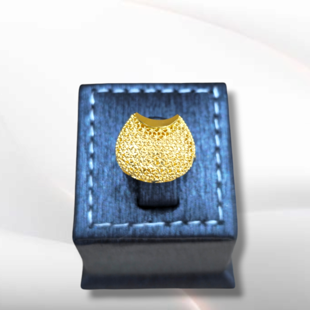 031 - Gold Jewellery Set