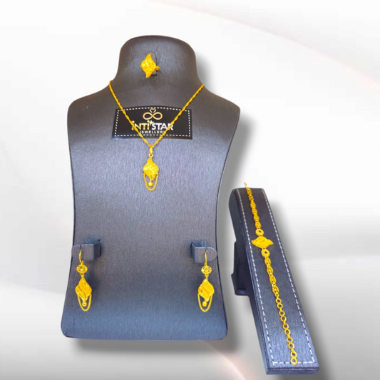 248 - Gold Jewellery Set