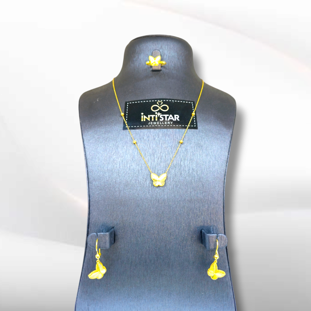 459 - Gold Jewellery Set